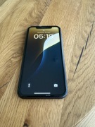iPhone 11 128GB Czarny z nową ładowarką i kablem