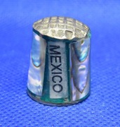 Naparstek Kolekcjonerski Metalowy Pokryty Masą Perłową Mexico 