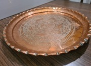 Śliczna miedziana taca do powieszenia 