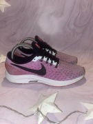 Nike Wmns Nike Air Zoom Pegasus 35 'Hyper Pink' Flyknit r. 40 Do Biegania