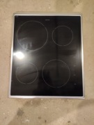 Szyba indukcyjnej kuchni Electrolux 
