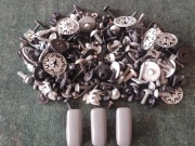 Śruby mocowania różne mercedes 220szt.komplet