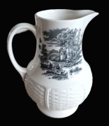 Dzbanek ceramiczny WEDGWOOD "GENEVA"