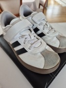 Buty Adidas dziewczęce rozmiar 34 jak nowe