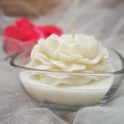 Świeca sojowa w szkle Róża 