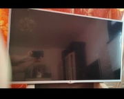 Sprzedam 39-calowy telewizor LG.