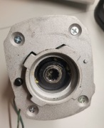 Silnik do nożyc piły na wysięgniku einhell. 