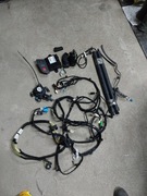 Sprzedam zestaw komplet elektrycznej klapy bagażnika Peugeot 3008 II