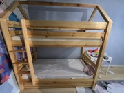 Łóżko piętrowe sosna