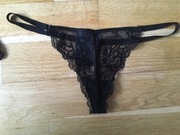 czarne stringi majtki H&M S 36