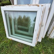 Okno PCV 119x117 dwuszybowe