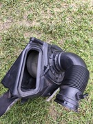 Obudowa filtra powietrza AUDI A5/A4 B9