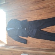 granatowy garnitur Lanser wykonany w 100% wełna stan ideał na wzrost 170 cm