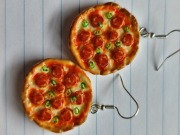 Kolczyki pizza .