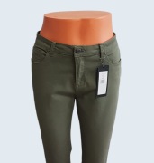 Damskie oliwkowe bawełniane spodnie rybaczki 3/4 Greenpoint 40/L 