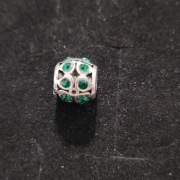 Charms srebrny do bransoletki Pandora.  Zawieszka 