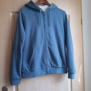 Terranova - niebieska bluza z kapturem