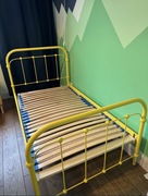 Łóżko babuni dziecięce ze stelażem