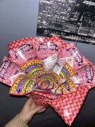 Bukiet zdrapki różowy na prezent