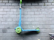 Milly Mally SCOOTER MAGIC Blue-Green