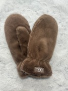 Rękawiczki z futerkiem typu ugc