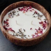 Eko świece sojowe w kokosie/ ręcznie robione