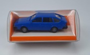 EUROMODEL - VOLKSWAGEN PASSAT B2, skala 1:87, oryginalne pudełko