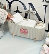 Organizer łazienkowy na waciki i patyczki z pokrywką