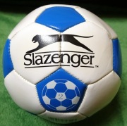 Mini Piłka nożna Slazenger 14cm