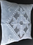 Poszewka na poduszkę lniana ręcznie haftowana retro