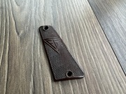 Okładki okładziny pistoletu VIS wz 35 Radom P35 lewa brązowa Oryginalna ! !