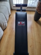 ławeczka na do ćwiczeń na brzuch