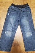 Sprzedam jeansy chłopięce 