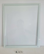 Szklany panel boczny obudowy PC Silentiumpc Ventum VT4V TG gloss white