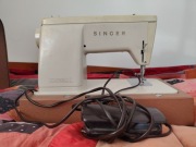 Singer lata 70 – komplet, w walizce, do nasmarowania