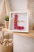 Ramka z inicjałem i imieniem – Lena | Personalizowana dekoracja handmade