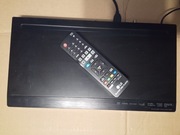 LG BD650 z pilotem ( drobne ryski na górze )