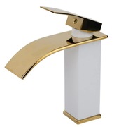 jednouchwytowy miedziany kran do umywalki.