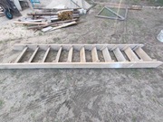 Schody budowlane drewniane 