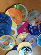 Zestaw  płyt CD  17 sztuk 