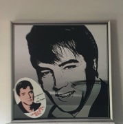 Lustro Elvis Presley vintage w metalowej ramie 