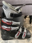 Buty narciarskie Salomon używane. Rozmiar 44 (28 - 28,5 cm)