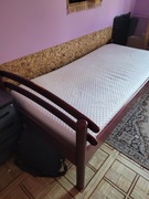 Łóżko drewniane z materacem magniflex 1 os. 90X200