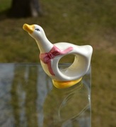 Porcelanowy SERWETNIK - pierścień obrączka na serwetki - piękna GĄSKA gęś.