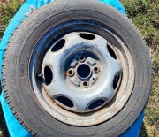 Oddam za darmo - Komplet kół Kleber 165/70 R14 + jedno zapasowe Michelin 