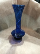 Wazon  szklany  niebieski 