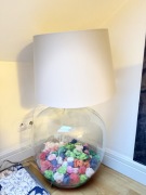 Szklana Lampa stojąca z kloszem 