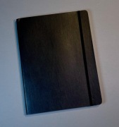 Notatnik Moleskine XL, czarny, w linie.