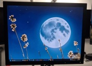 Monitor DELL 2007FPb 4:3 1600x1200 20.1" używany, z wadą