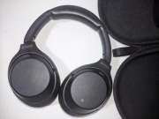 Słuchawki Sony WH-1000XM3 z aktywną redukcją szumów (ANC) + etui